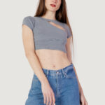 T-shirt Calvin Klein Jeans ASYM CUT OUT KNITTED Grigio - Foto 1