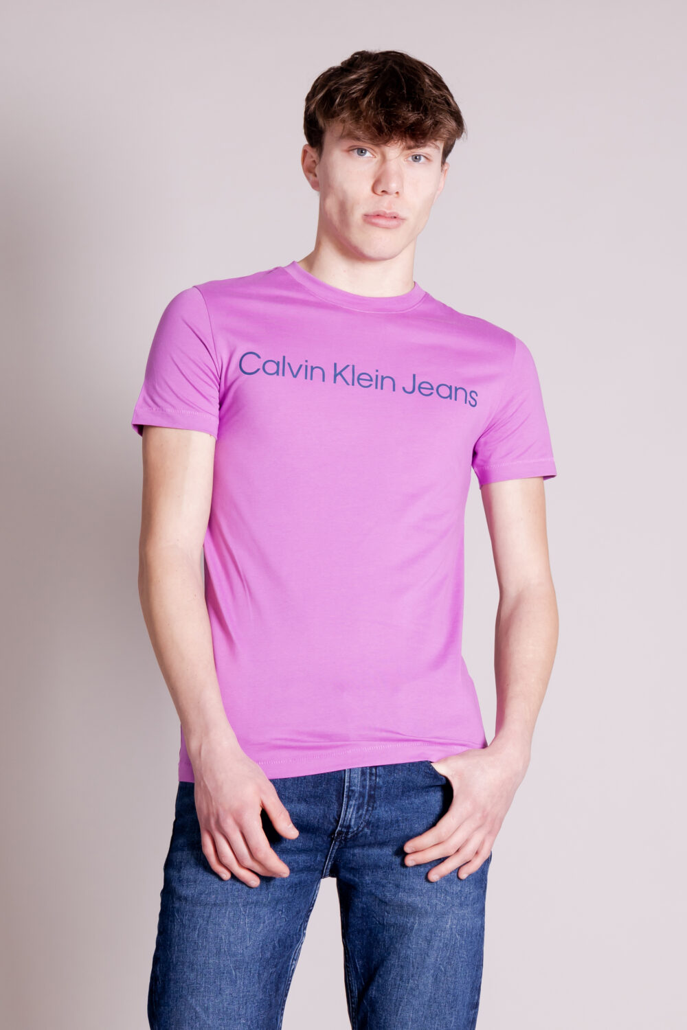 T-shirt Calvin Klein Jeans INSTITUTIONAL LOGO S Magenta - Foto 2