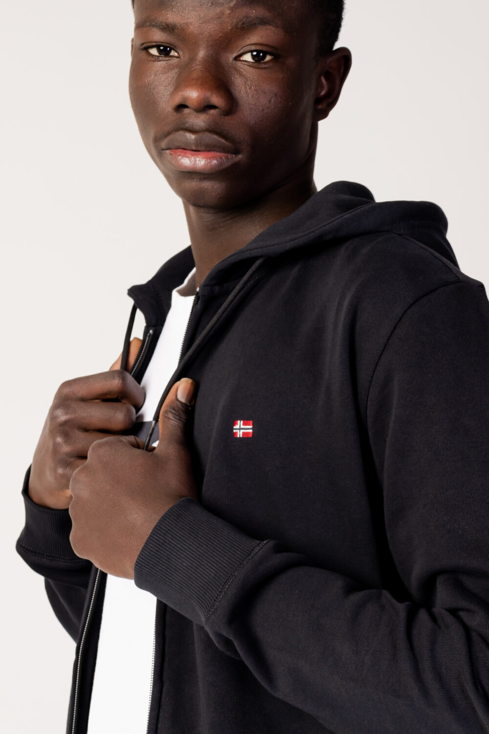 Felpa con cappuccio Napapijri BALIS FZH SUM ZIP Nero - Foto 2