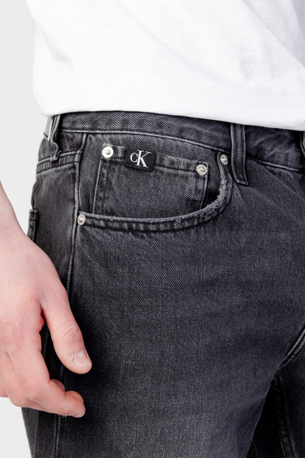 Shorts Calvin Klein Jeans REGULAR SHORT Nero - Foto 2