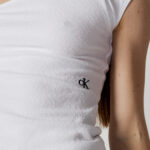T-shirt Calvin Klein Jeans ASYM CUT OUT FABRIC Bianco - Foto 4