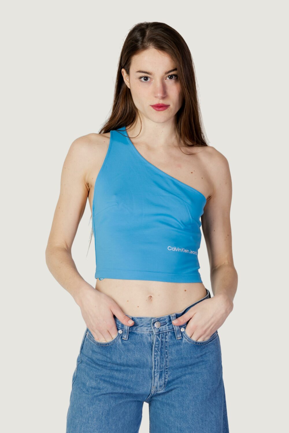 Top Calvin Klein Jeans BACK ASYM CUT OUT MI Celeste - Foto 3