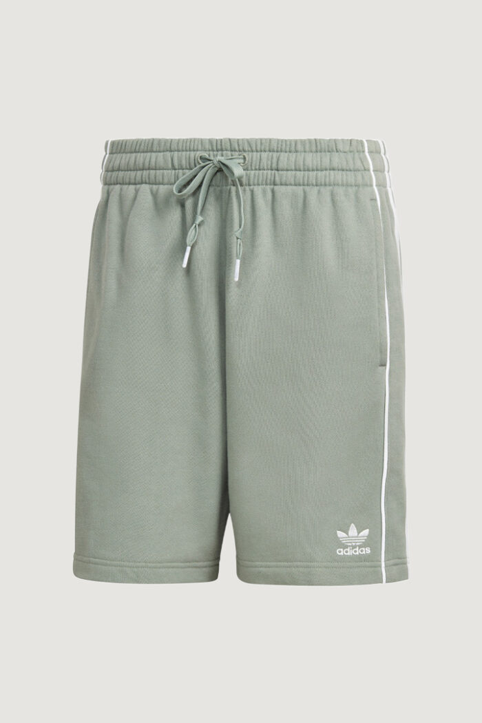 Bermuda Adidas Originals ESS SHORT VERDE SALVIA – 110965
