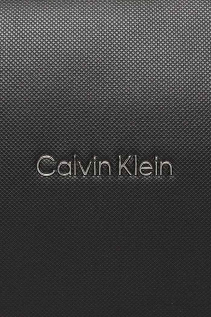 Borsa Calvin Klein MUST PIQUE 2G CONV LAPTOP Nero