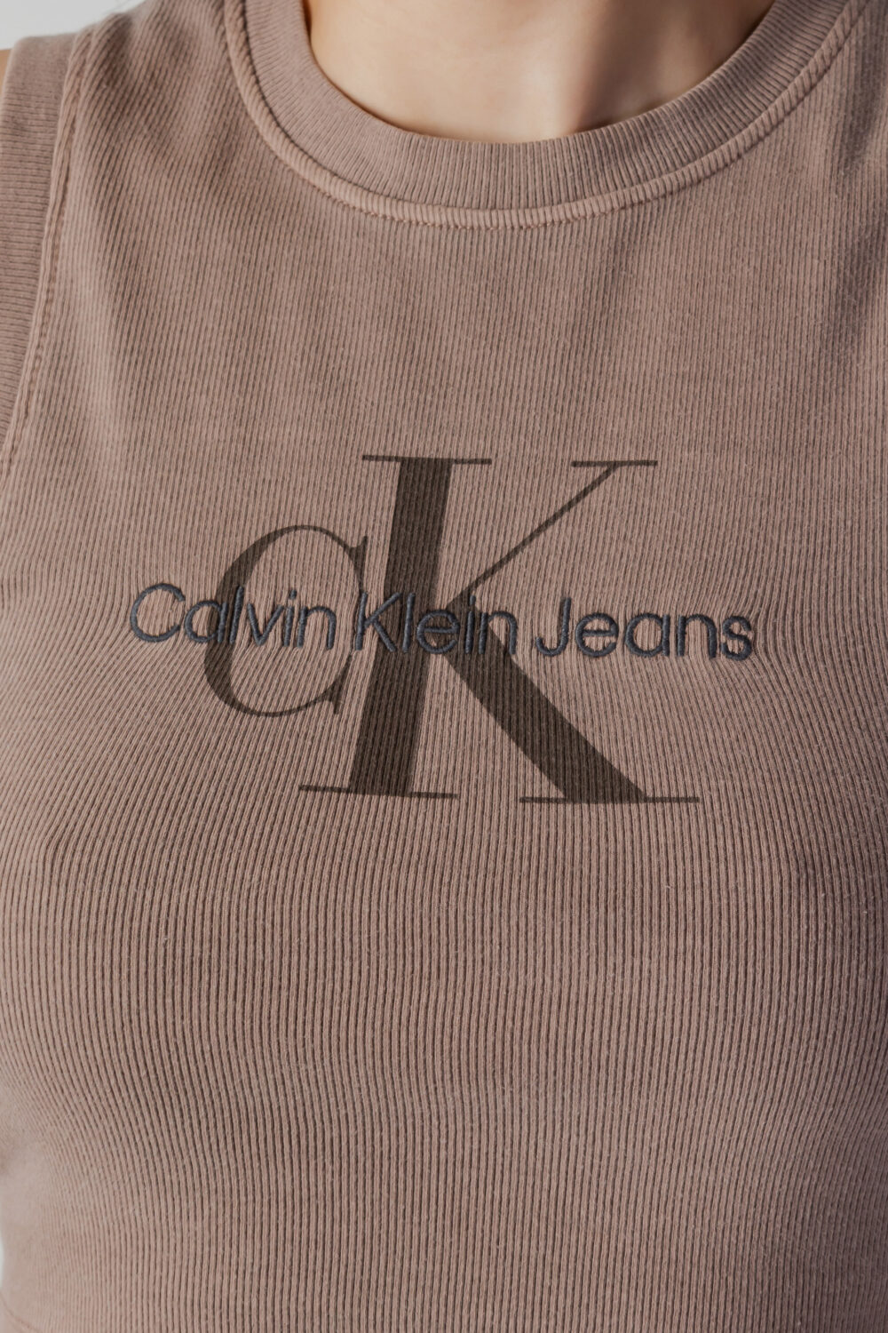 Canotta Calvin Klein Jeans MINERAL DYE RIB TANK Terra - Fango - Foto 3