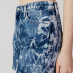 Shorts Calvin Klein Jeans MOM SHORT Denim chiaro - Foto 2