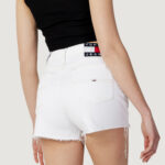 Shorts Tommy Hilfiger Jeans HOT PANT SHORT BG019 Denim - Foto 2