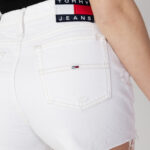 Shorts Tommy Hilfiger Jeans HOT PANT SHORT BG019 Denim - Foto 3