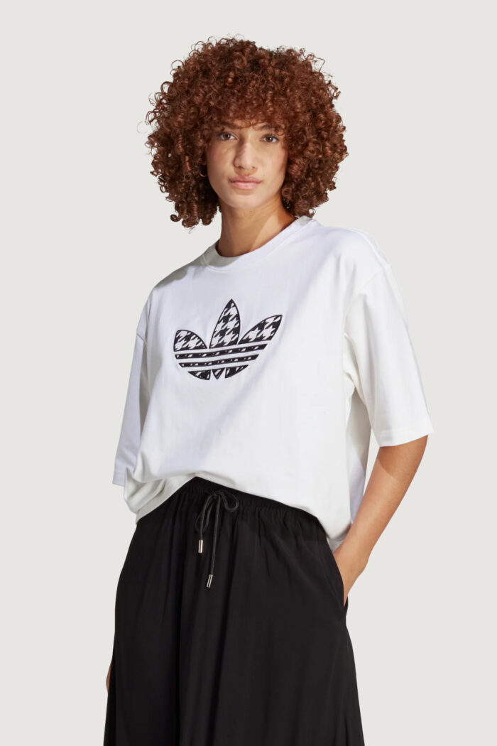 T-shirt Adidas Originals TREF INFILL TEE Bianco