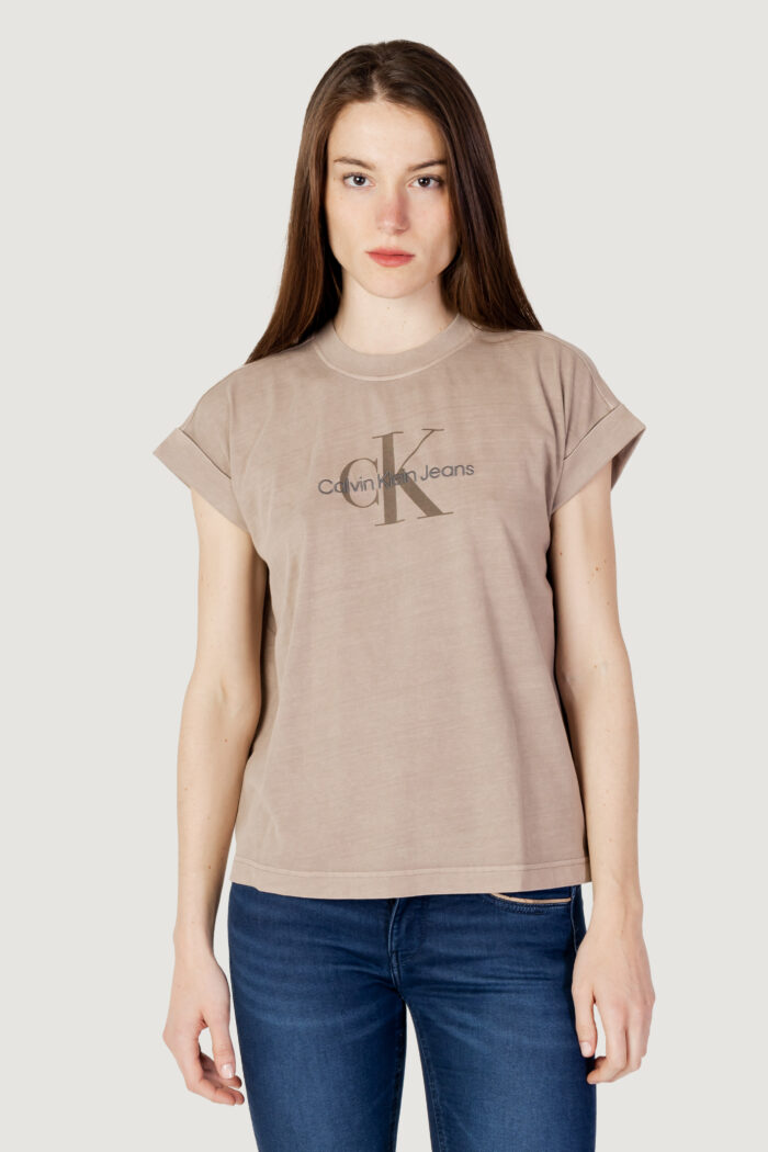 T-shirt Calvin Klein MINERAL DYE TEE Beige scuro – 101477