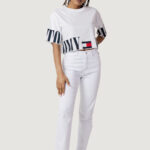 T-shirt Tommy Hilfiger Jeans TJW OVR CRP ARCHIVE Bianco - Foto 3