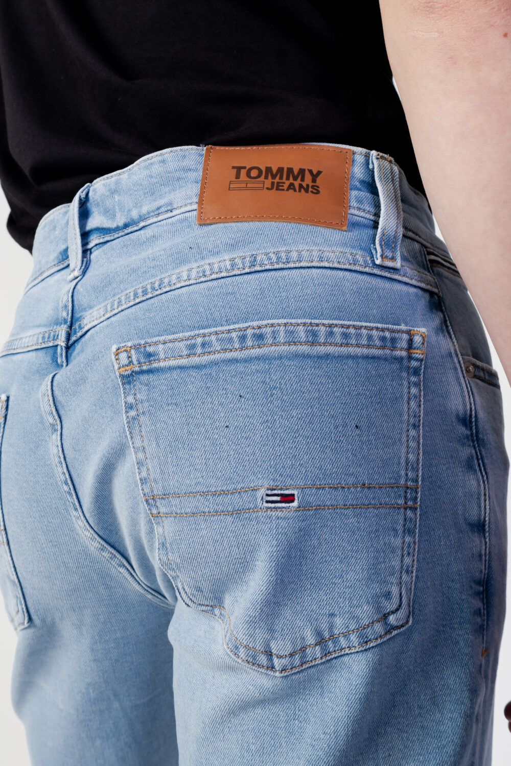 Shorts Tommy Hilfiger Jeans RONNIE SHORT BG0115 Denim chiaro - Foto 4
