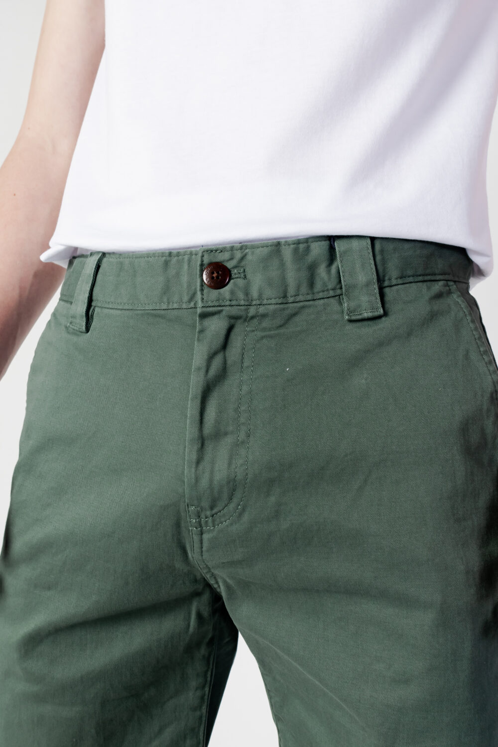 Shorts Tommy Hilfiger Jeans TJM SCANTON CHINO SH Verde - Foto 2