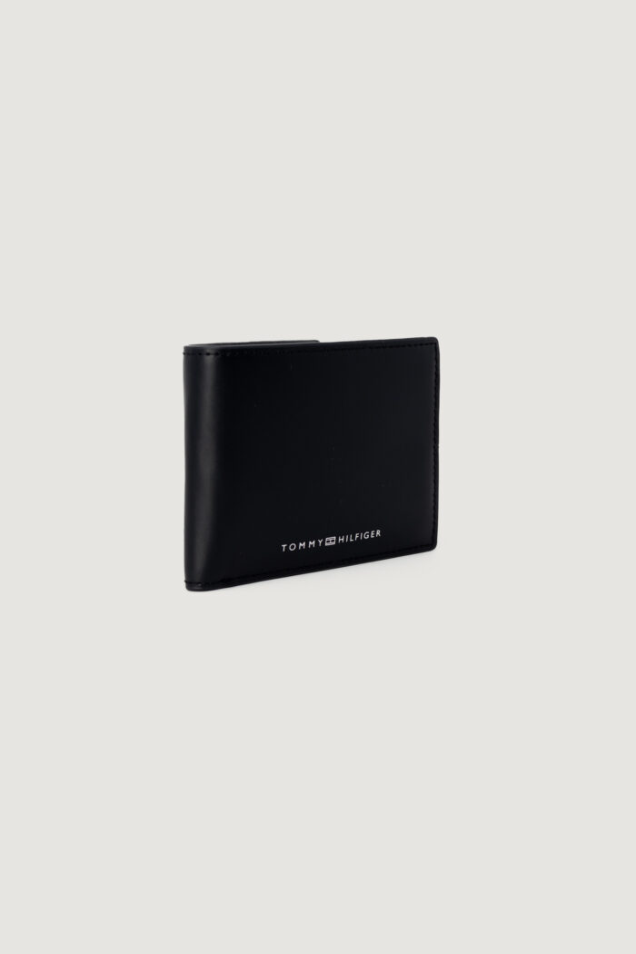 Portafoglio senza portamonete Tommy Hilfiger MODERN LEATHER MINI CC Nero