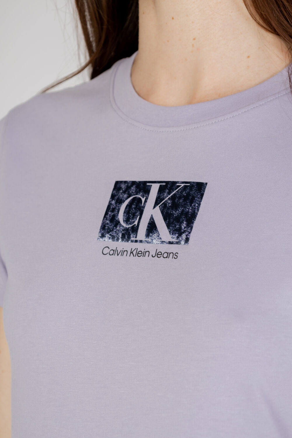 T-shirt Calvin Klein Jeans PRINTED BOX Viola - Foto 2