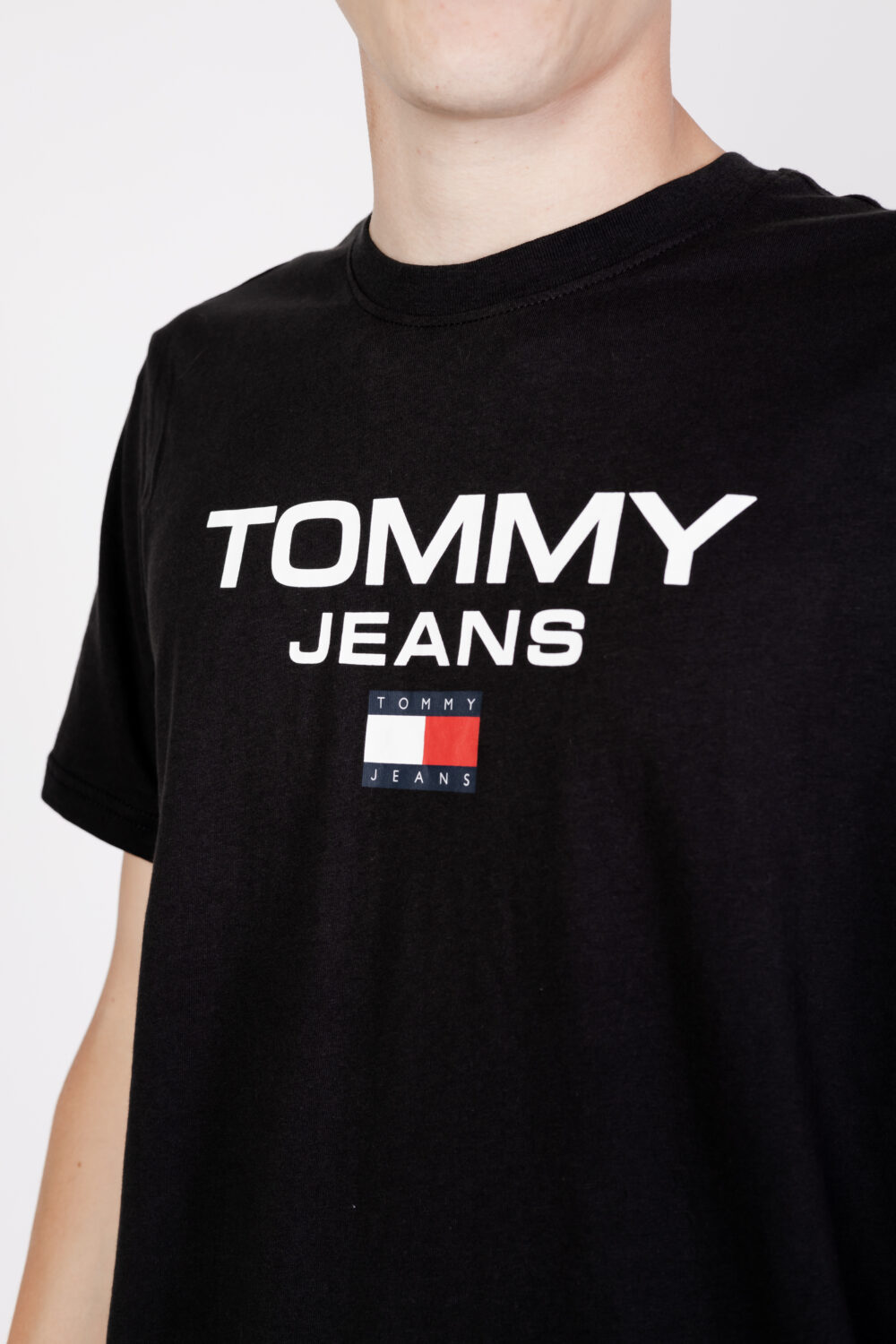 T-shirt Tommy Hilfiger Jeans TJM REG ENTRY TEE Nero - Foto 2
