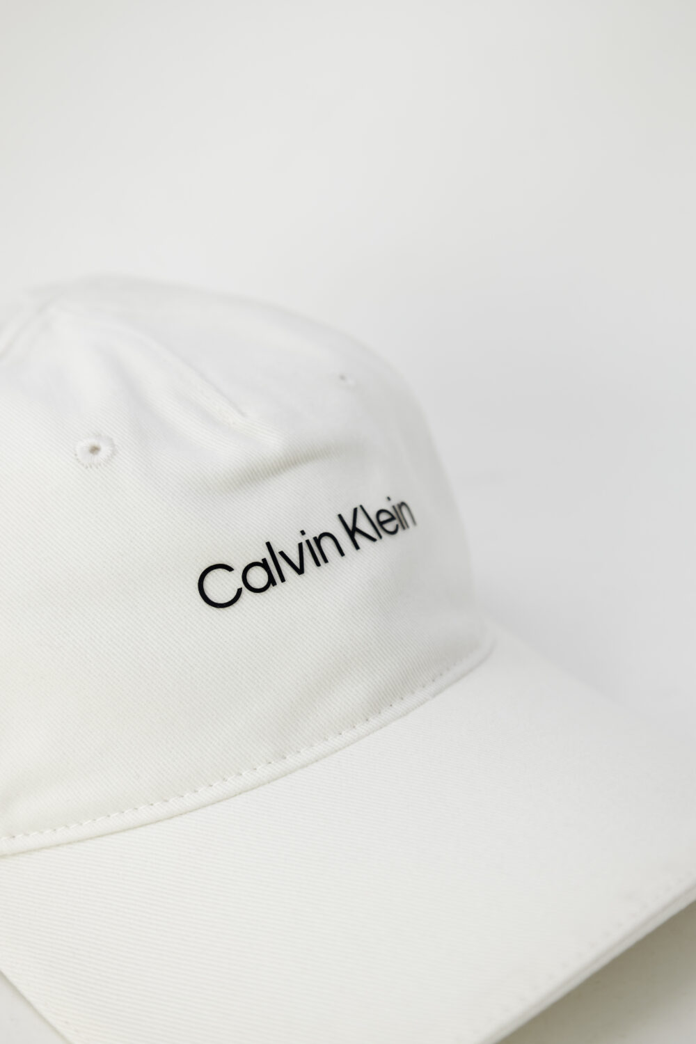 Cappello con visiera Calvin Klein Sport 6 PANEL RELAXED CAP Panna - Foto 2