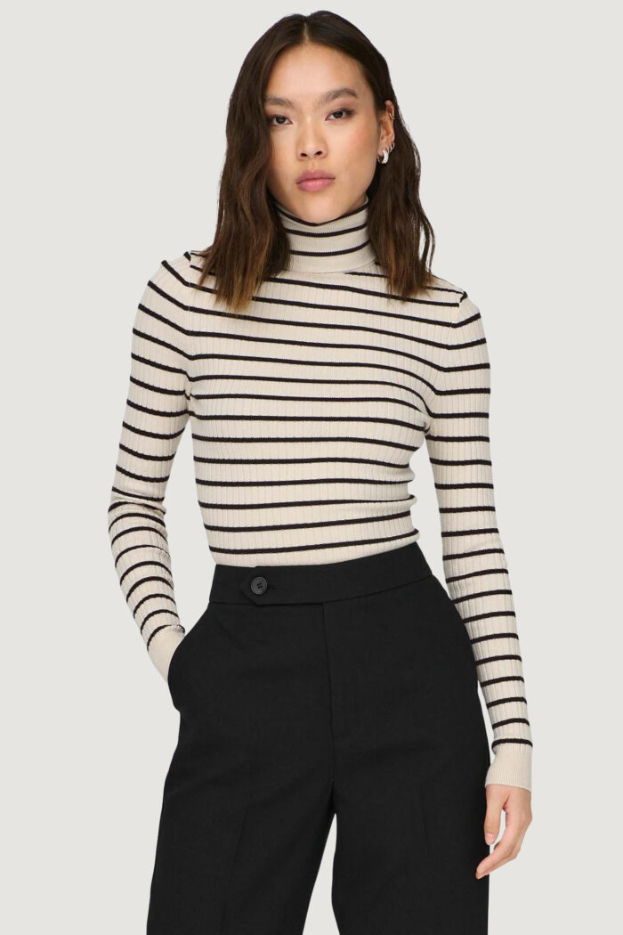 Dolcevita Only ONLKAROL L/S ROLLNECK PULLOVER KNT NOO Beige