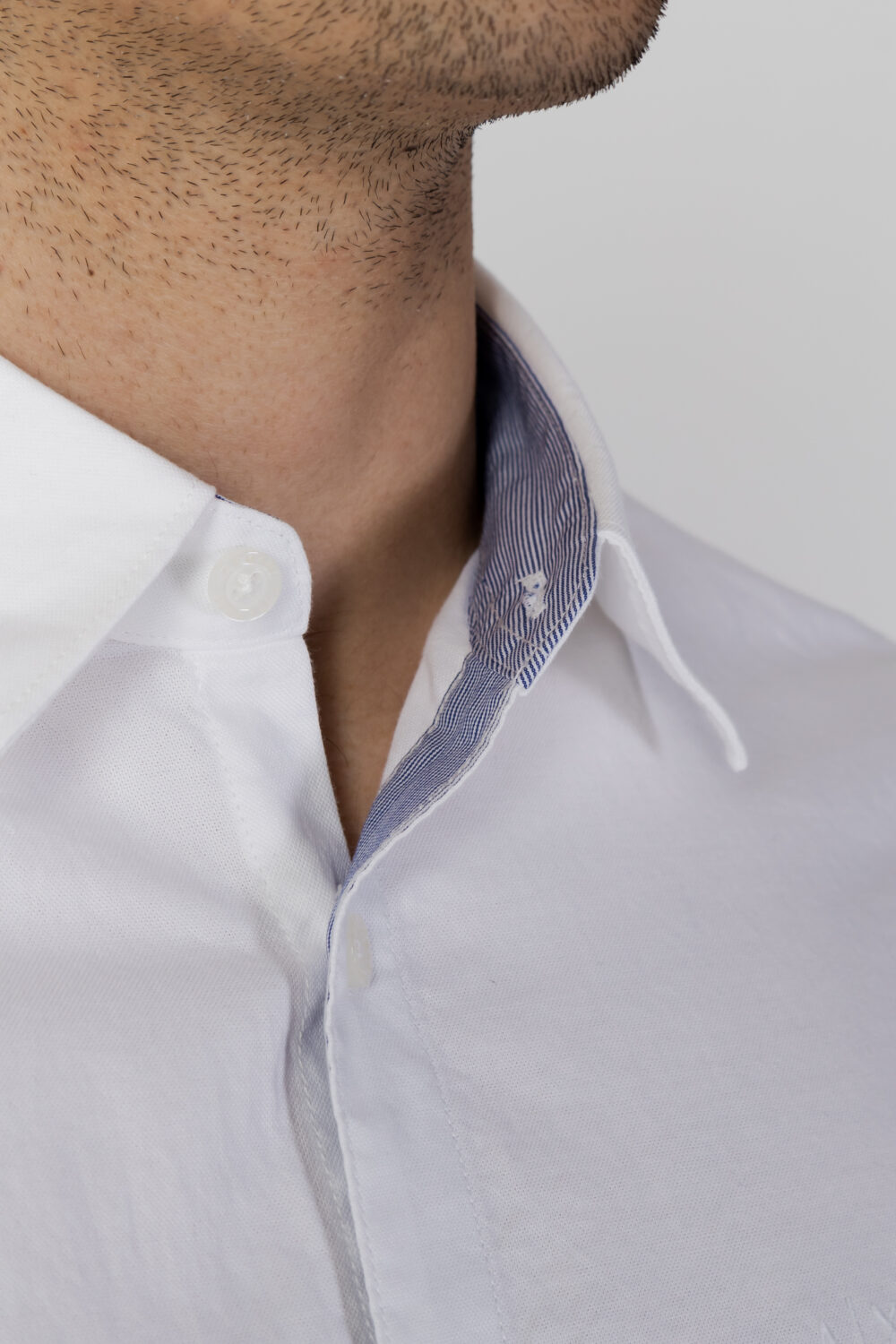 Camicia manica lunga Armani Exchange  Bianco - Foto 5