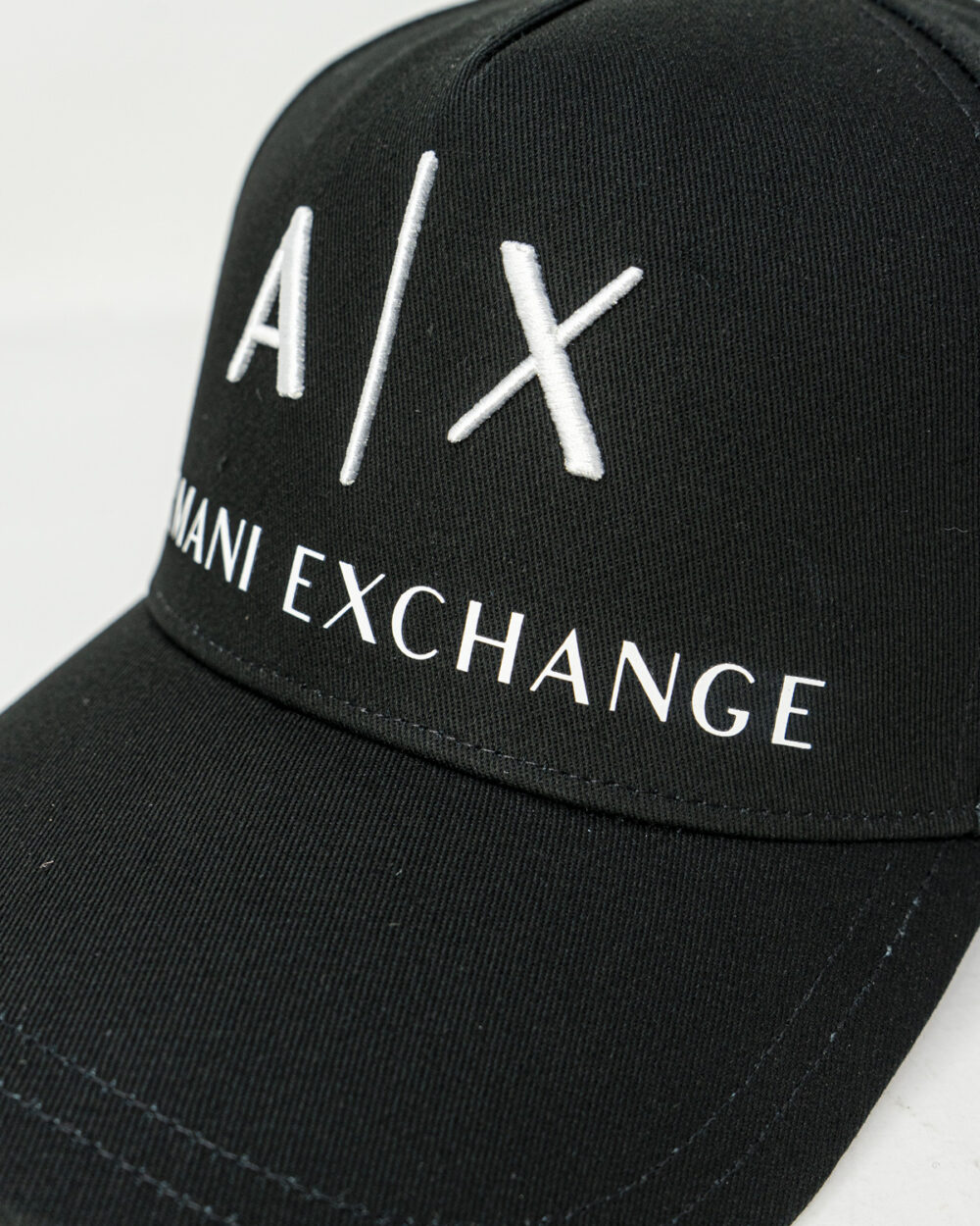 Cappello con visiera Armani Exchange  Nero - Foto 3