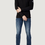 Maglia Calvin Klein Jeans MONOGRAM BADGE WAFFL J30J316610 Nero - Foto 4