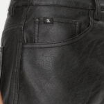 Pantaloni a palazzo Calvin Klein Jeans FAUX LEATHER HIGH Nero - Foto 2