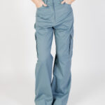 Pantaloni regular Calvin Klein Jeans CARGO Blu Chiaro - Foto 1