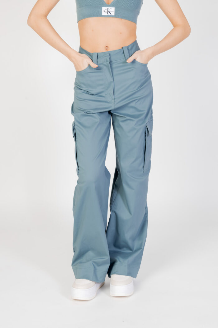 Pantaloni regular Calvin Klein CARGO Blu Chiaro