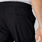 Pantaloni sportivi Calvin Klein Jeans TECHNICAL LOGO REPEA Nero - Foto 4