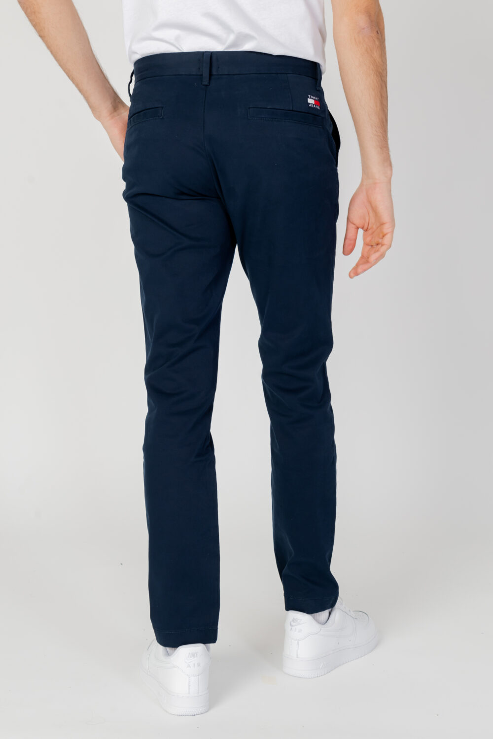 Pantaloni tapered Tommy Hilfiger Jeans AUSTIN CHINO Blu - Foto 3