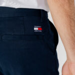 Pantaloni tapered Tommy Hilfiger Jeans AUSTIN CHINO Blu - Foto 4