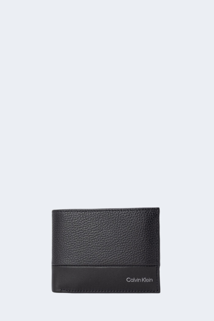 Portafoglio con portamonete Calvin Klein SUBTLE MIX TRIFOLD 10CC W/COIN Nero