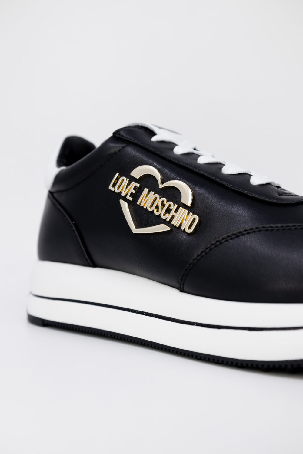 Sneakers Love Moschino RUN40 Nero - Foto 4