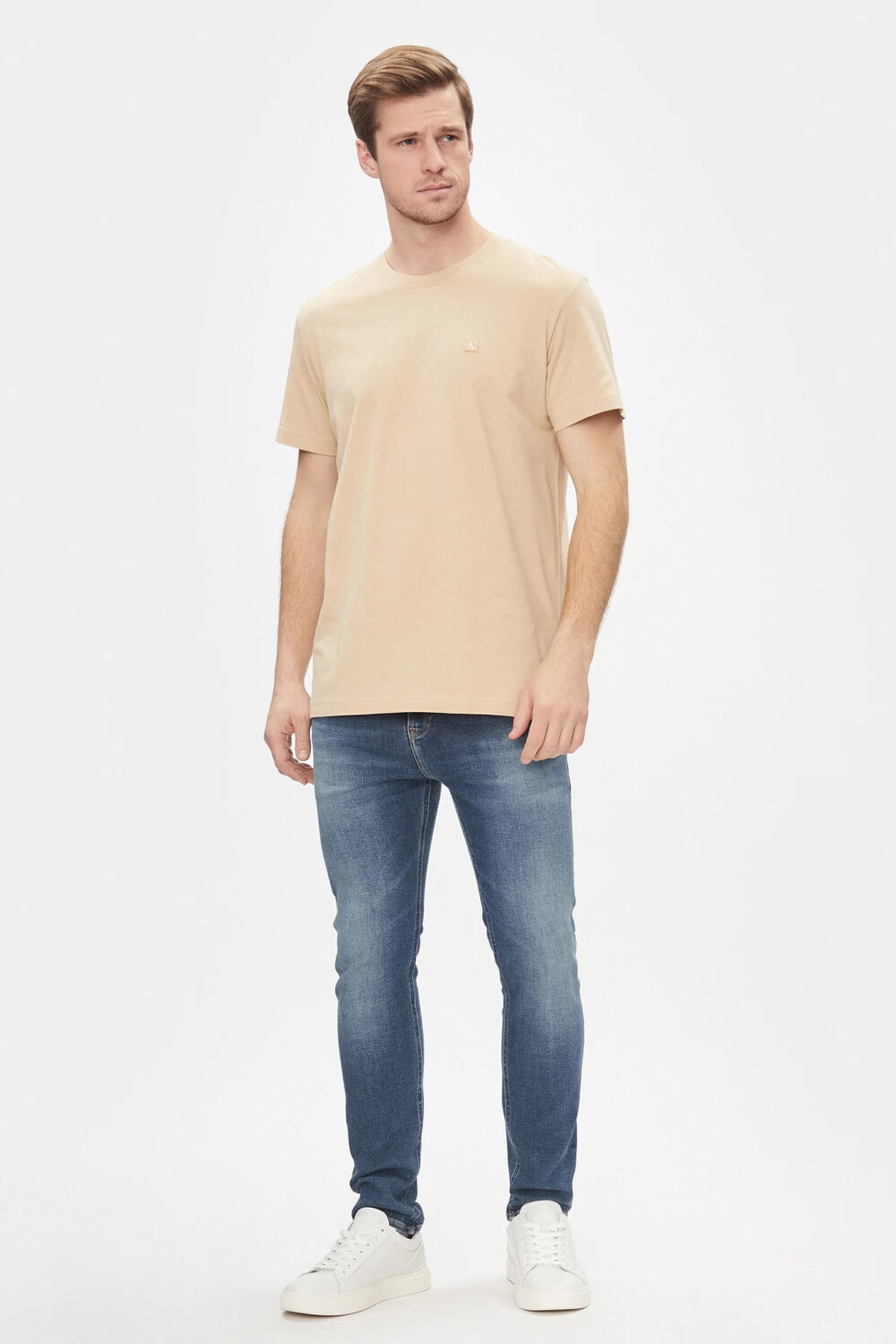 T-shirt Calvin Klein Jeans EMBRO BADGE Beige - Foto 5