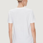 T-shirt Calvin Klein Jeans EMBRO BADGE V-NEC Bianco - Foto 3