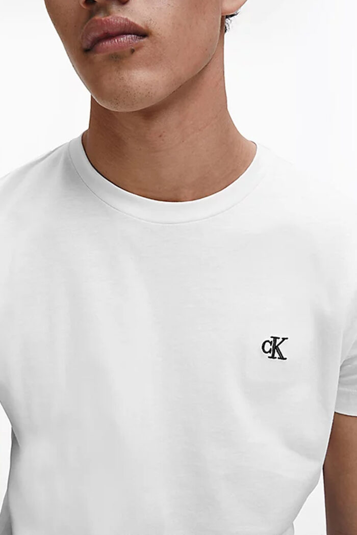 T-shirt Calvin Klein ESSENTIAL SLIM TEE Bianco