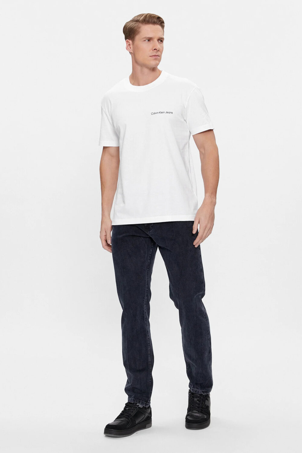 T-shirt Calvin Klein Jeans INSTITUTIONAL Bianco - Foto 4