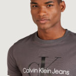 T-shirt Calvin Klein Jeans SEASONAL MONOLOGO Grigio Scuro - Foto 2