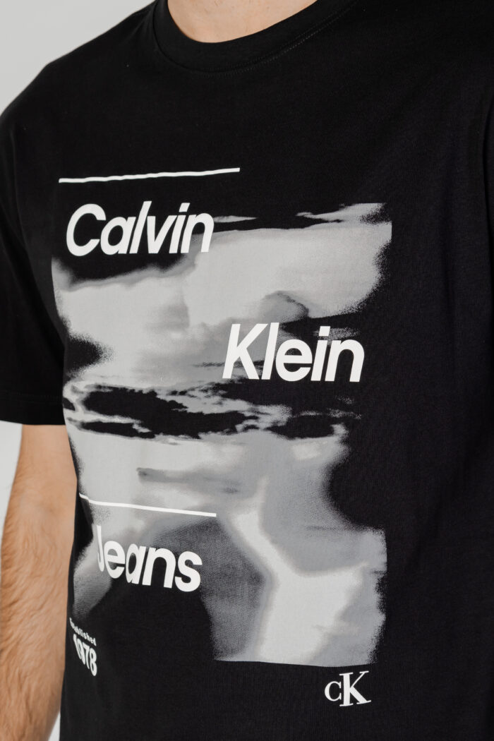 T-shirt Calvin Klein DIFFUSED LOGO Nero