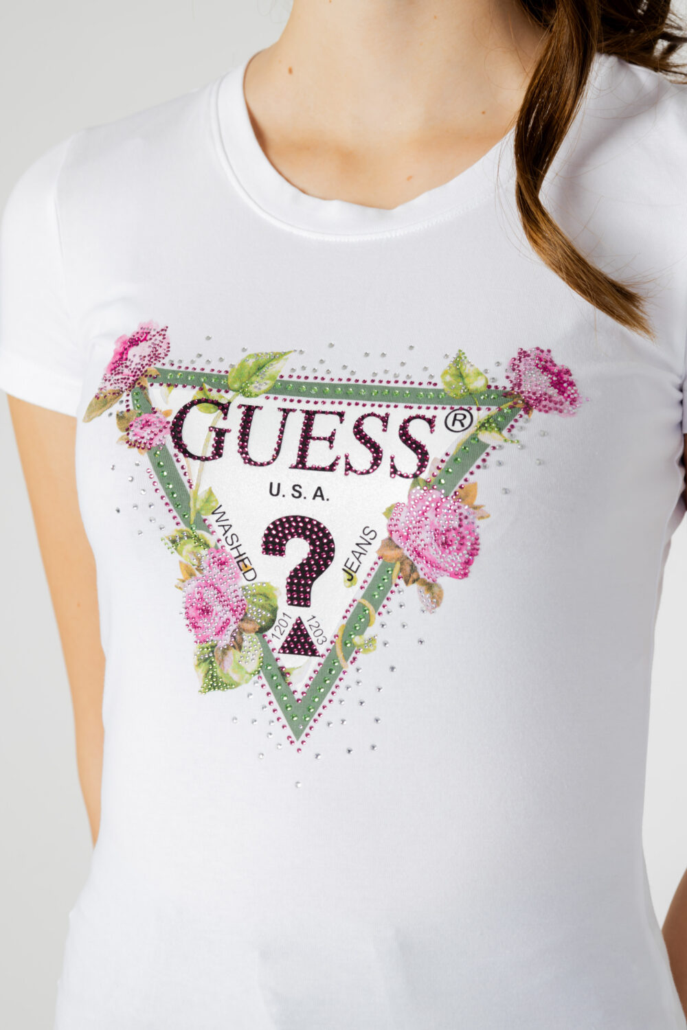 T-shirt Guess SS RN FLORAL TRIANGLE Bianco - Foto 2