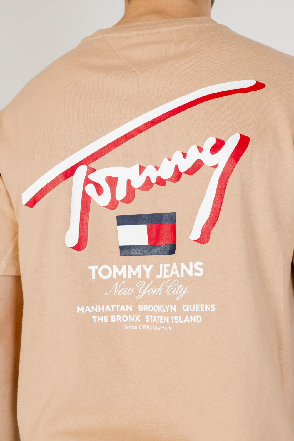 T-shirt Tommy Hilfiger Jeans REG 3D STREET Beige - Foto 4