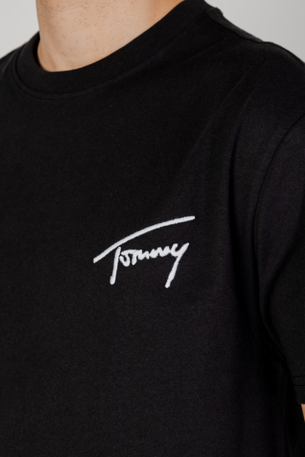 T-shirt Tommy Hilfiger Jeans REG SIGNATURE Nero - Foto 2