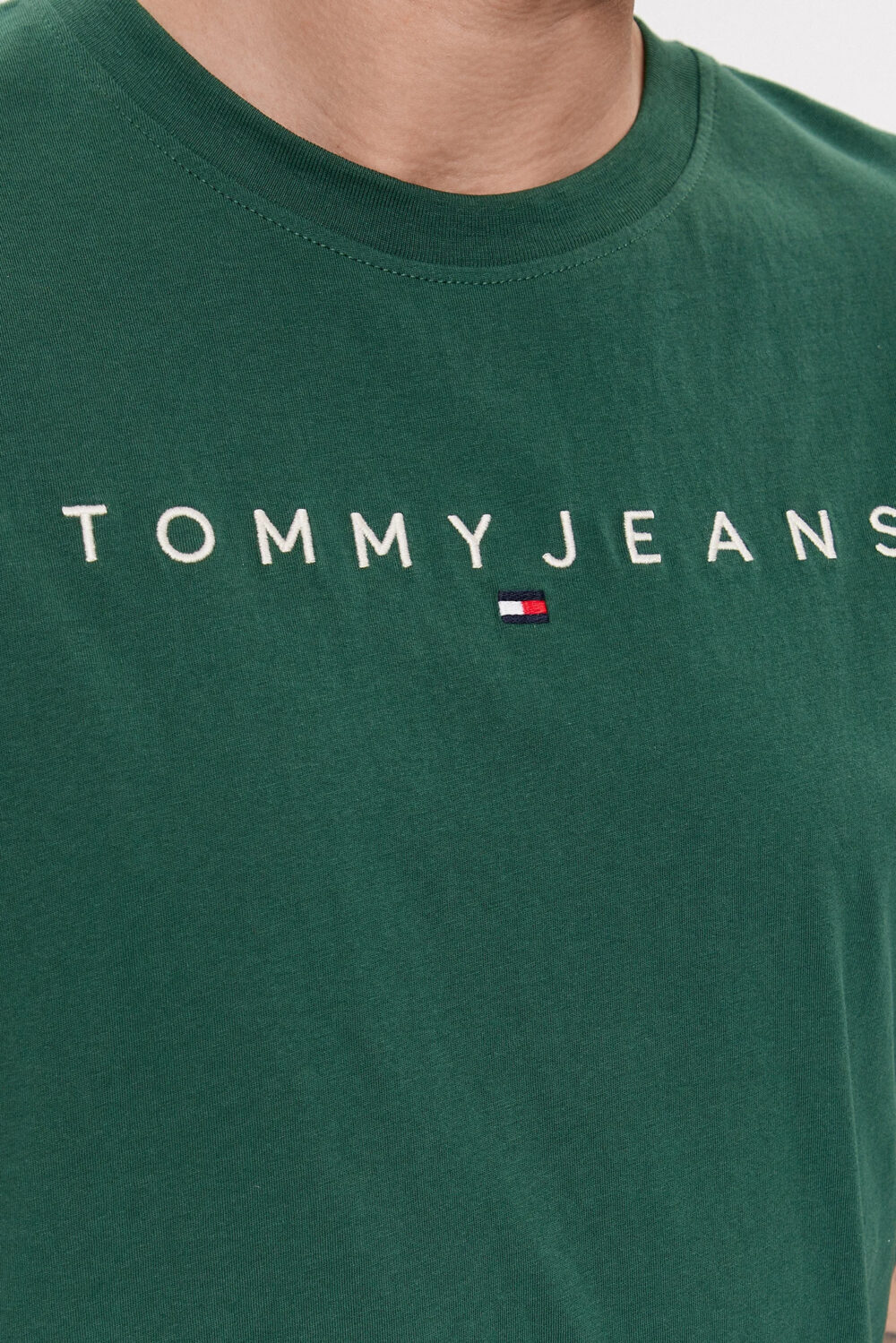 T-shirt Tommy Hilfiger Jeans REG LINEAR LOGO Verde - Foto 2