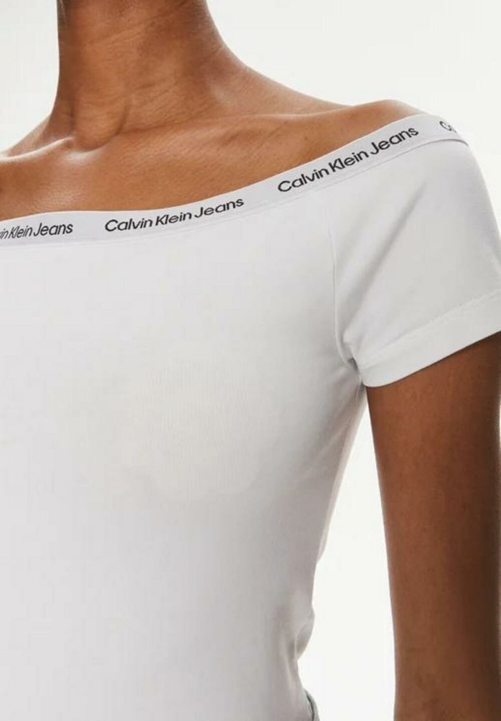 T-shirt Calvin Klein Jeans LOGO ELASTIC BARDOT Bianco - Foto 4