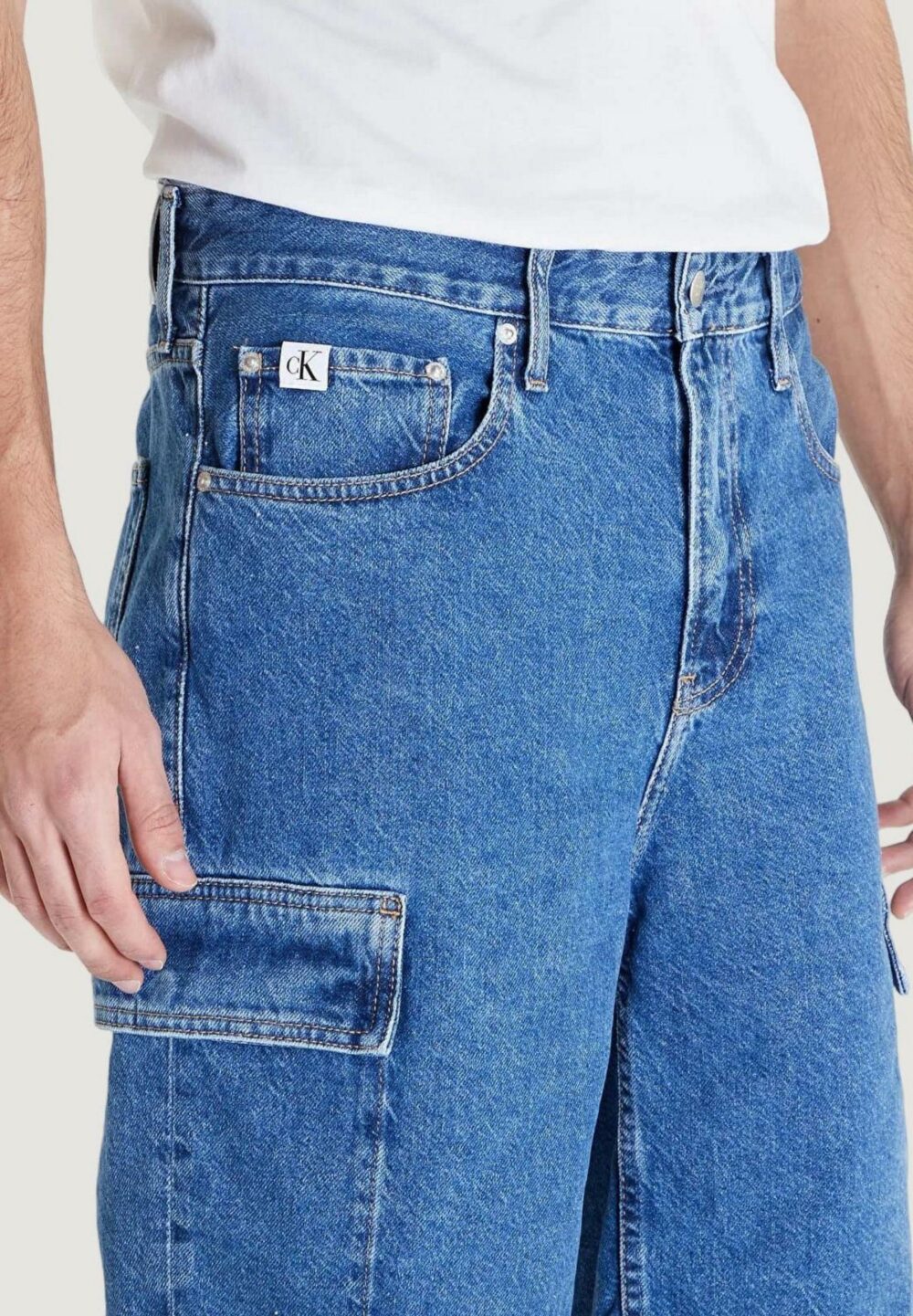 Bermuda Calvin Klein Jeans 90'S LOOSE Denim - Foto 2