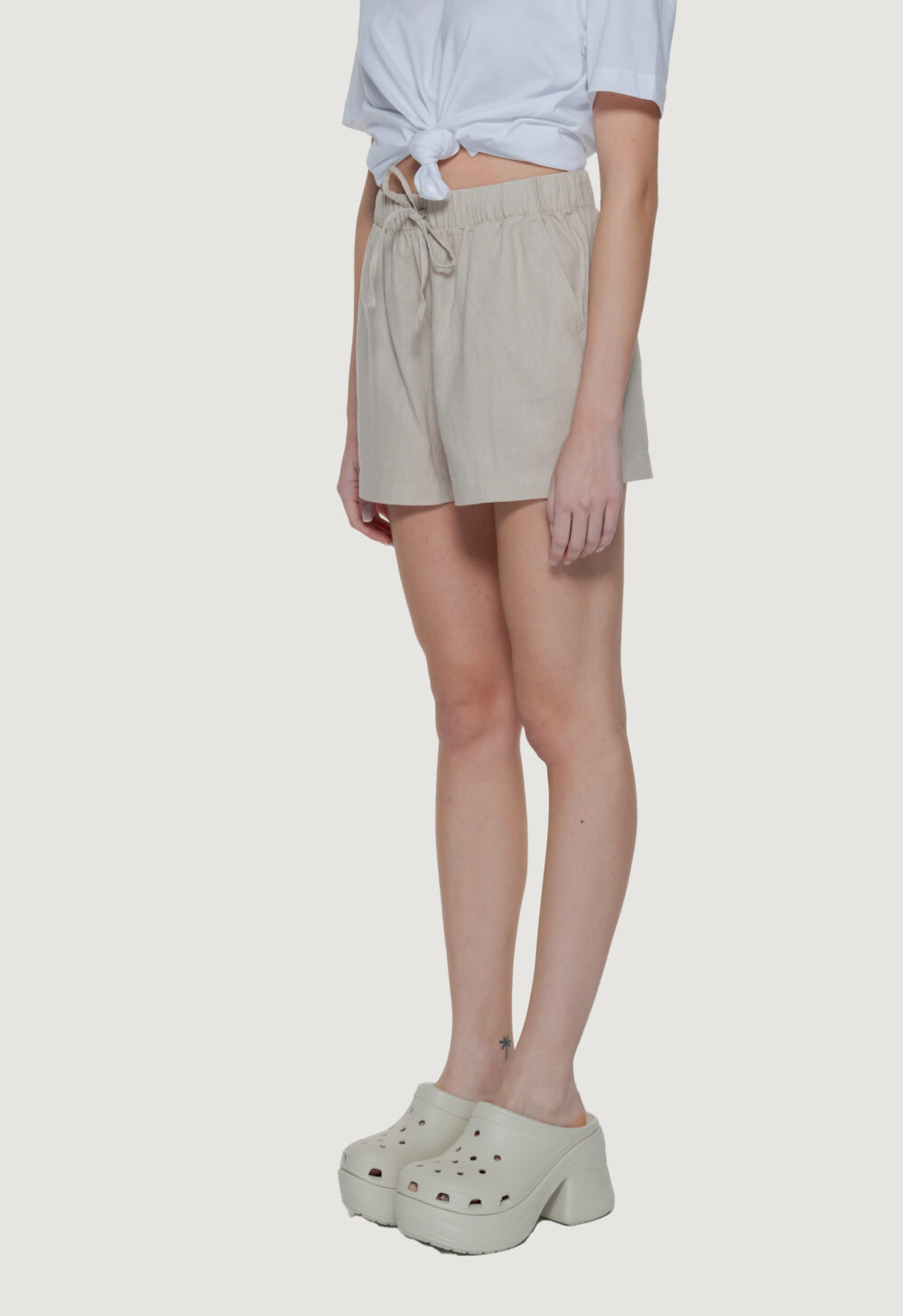 Shorts Only Onlcaro Mw Linen B Pull-Up Cc Beige - Foto 3