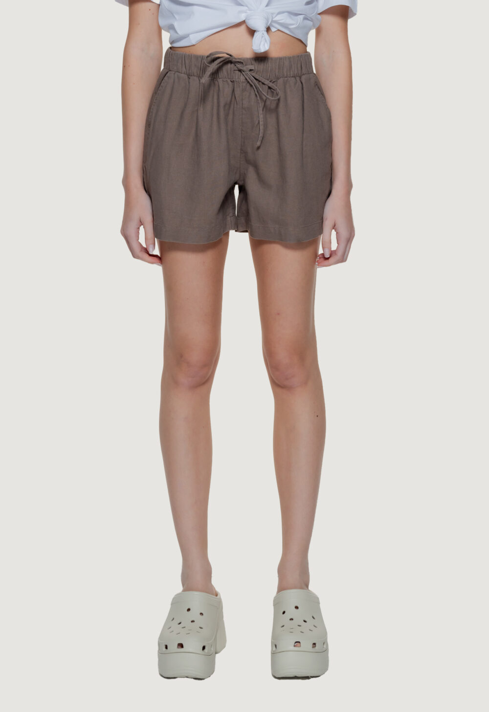 Shorts Only Onlcaro Mw Linen B Pull-Up Cc Marrone - Foto 5