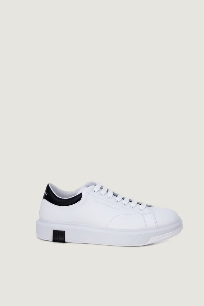 Sneakers Armani Exchange  Black-White
