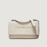 Borsa Calvin Klein Jeans SCULPTED EW FLAP W/CHAIN25 MONO Beige - Foto 1