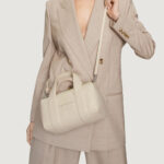 Borsa Calvin Klein Jeans SCULPTED SQUARE BARREL BAG MONO Beige chiaro - Foto 2